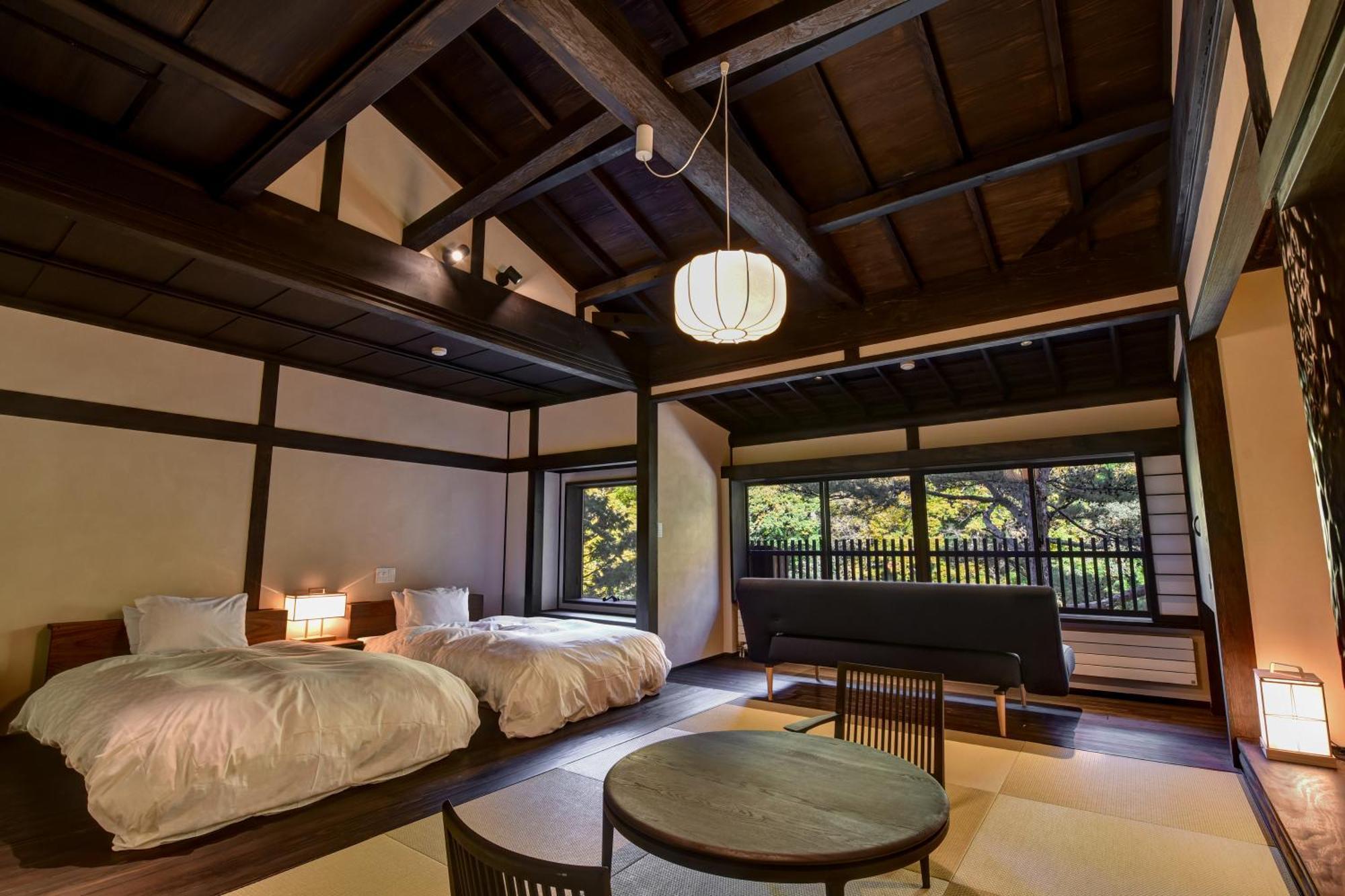 Kyousen Iida Phòng bức ảnh